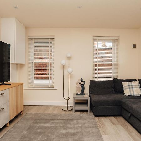 Henley Town Centre With Parking Apartment Exterior foto