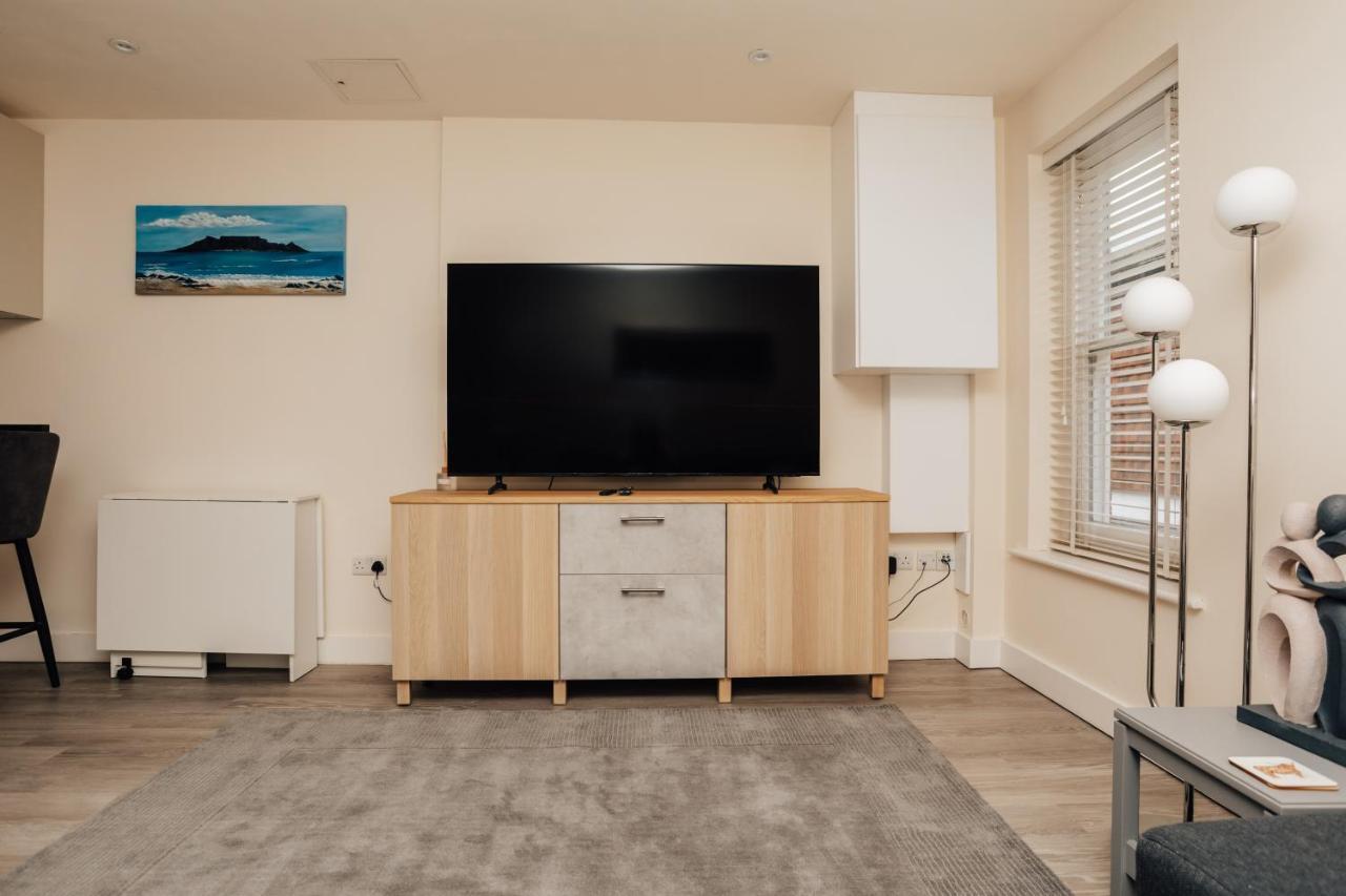 Henley Town Centre With Parking Apartment Exterior foto